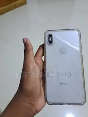 Apple iPhone X (Used)
