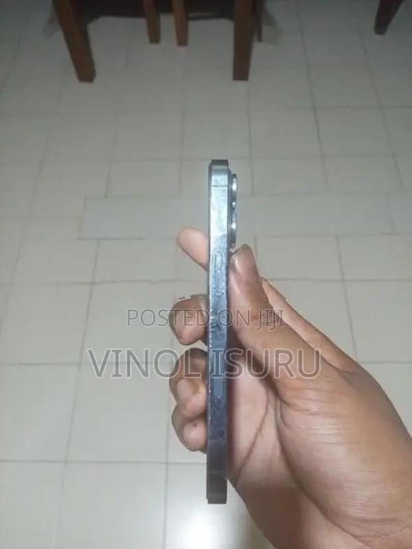 Apple iPhone 13 Pro (Used)