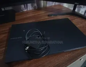 Asus Vivobook X1504ZA