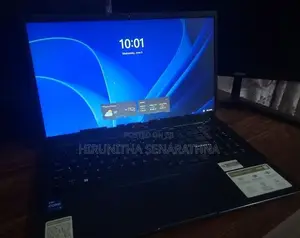 Asus Vivobook X1504ZA