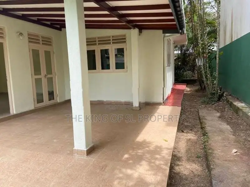 House for Sale in Kottawa