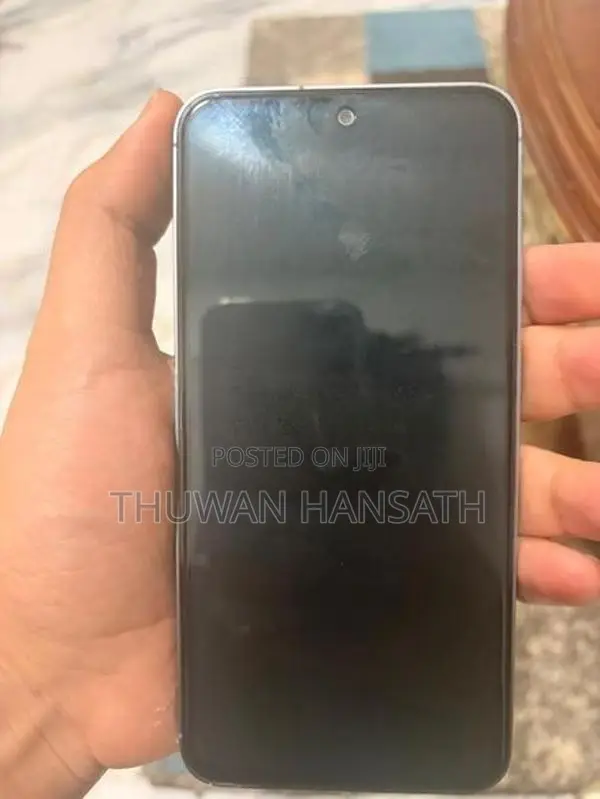 Samsung Galaxy S23 FE (Used)