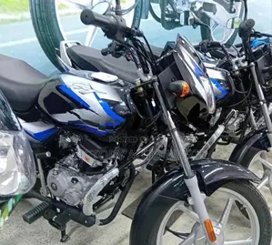 Bajaj CT100 2026