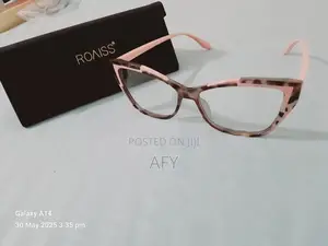 Spectacle