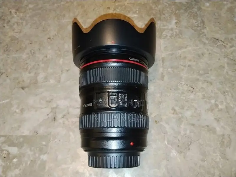 Canon Lens 24-105mm IS f4