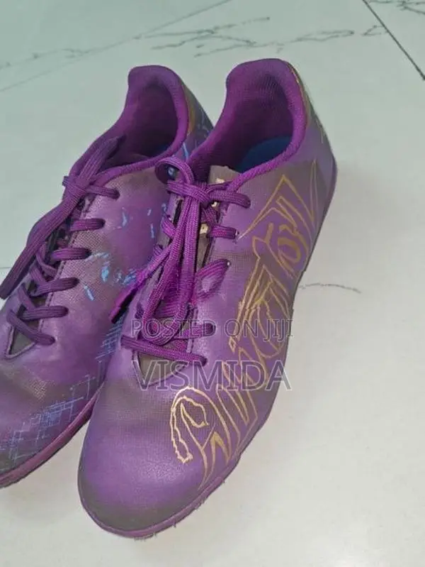 Nivia Football Shoes