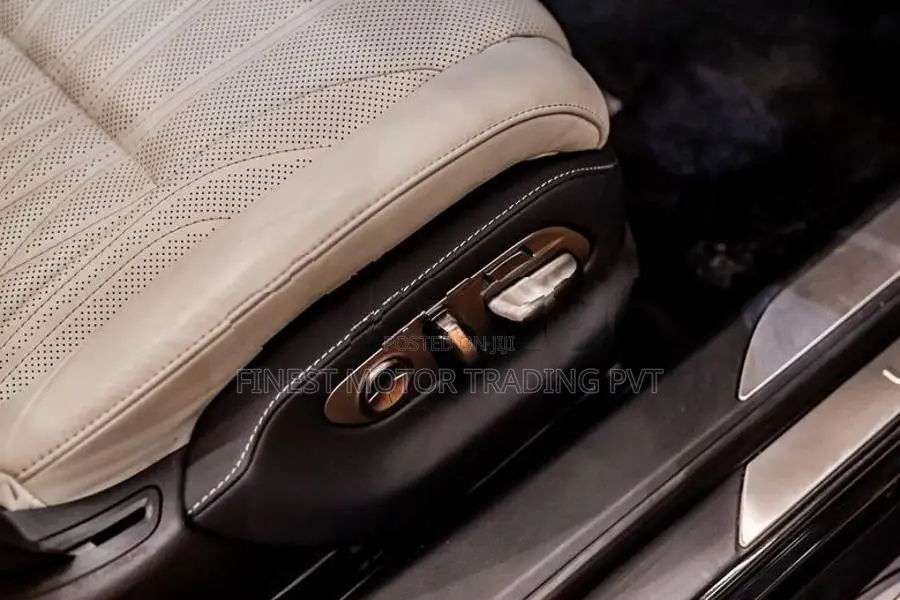 Lexus LS500h Executive Lounge 3.5 2023