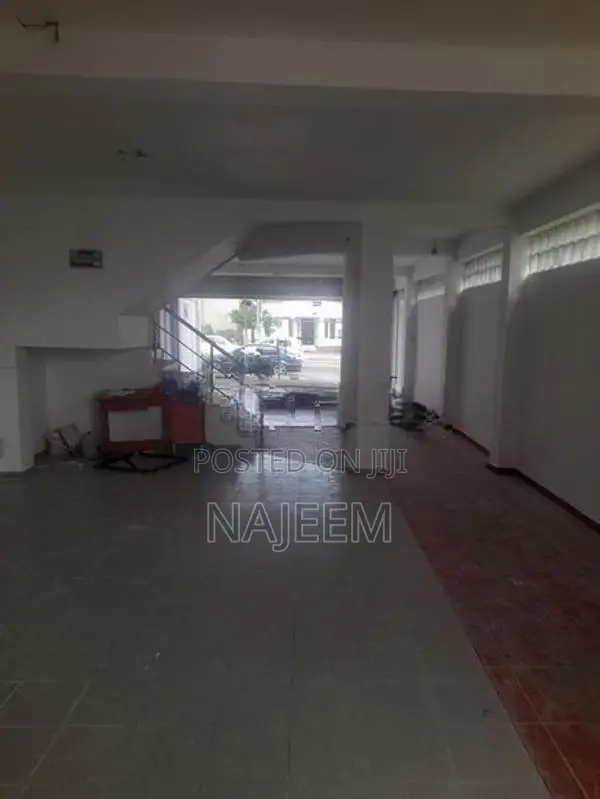 Building for Sale Mount Lavinia