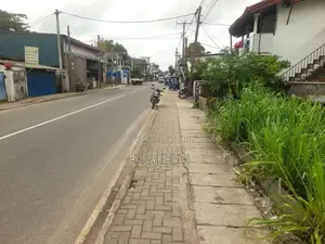 Land for Sale Moratuwa Galle Rd Facing