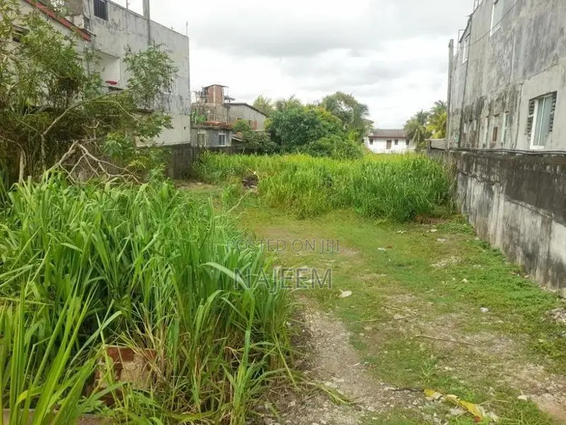 Land for Sale Moratuwa Galle Rd Facing