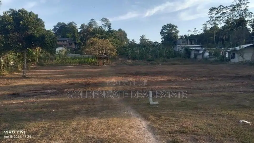 යක්කල නුවර පාරට සමීපව පදිංචියට හොඳ ඉඩමක් විකිණීමට