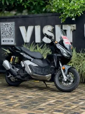 Honda ADV 160 2025