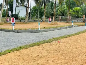 Highly Residential Land for Sale in Kahathuduwa Polgasowita