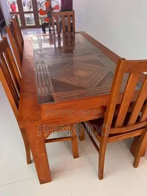 Teek Wooden Dining Table