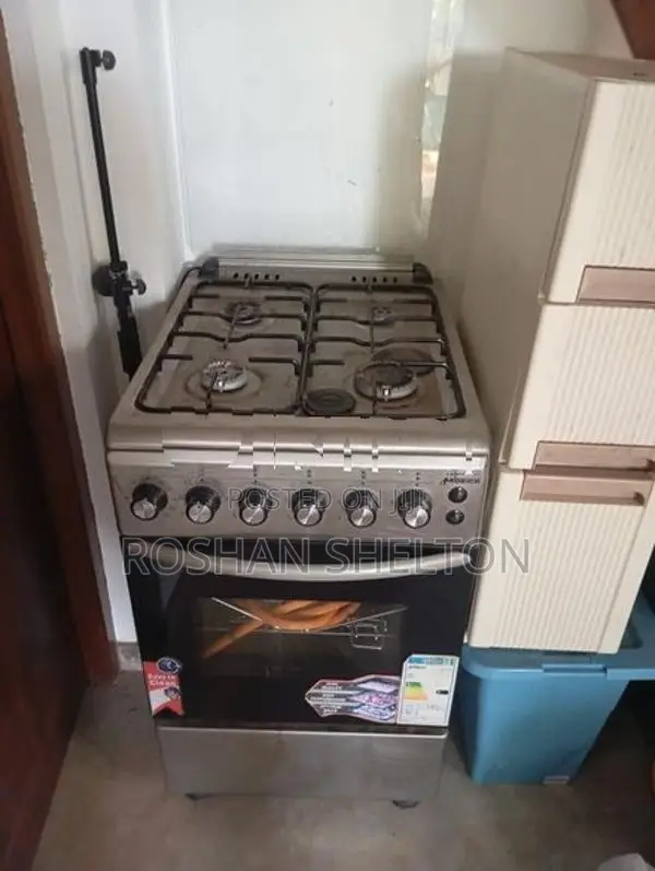4 Burner Gas Cooker with Oven