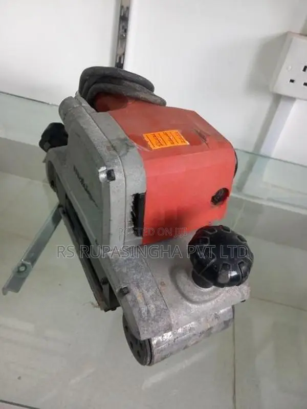 Maktec Electric Planer