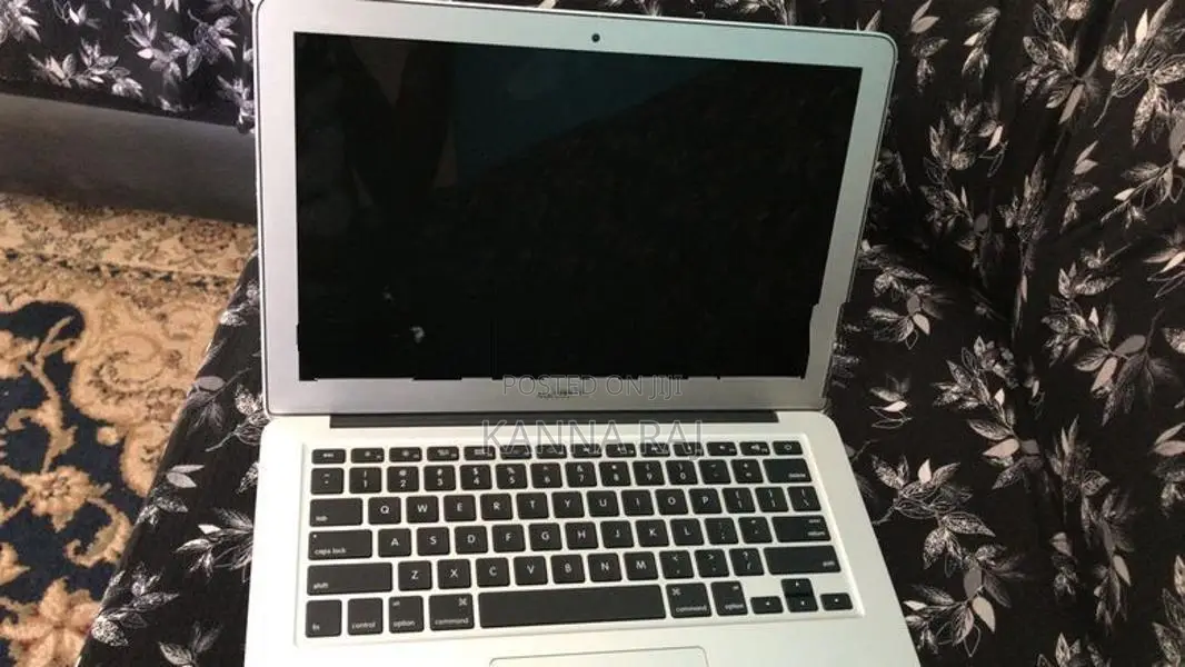 Apple MacBook Air