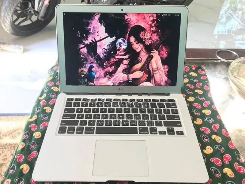Apple MacBook Air