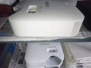 Multimedia projector CASIO XJ-V10X lumens 3300