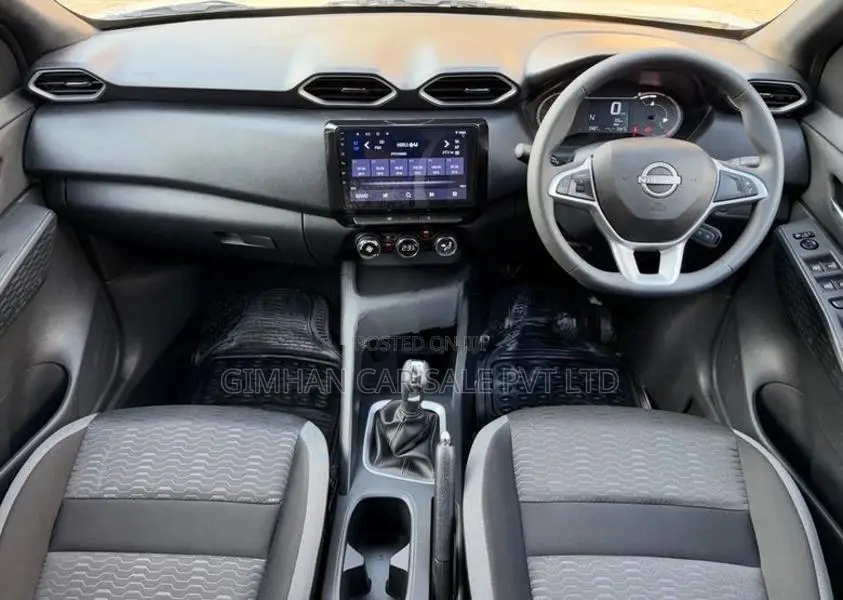 Nissan Magnite ACENTA EZ-SHIFT 2026
