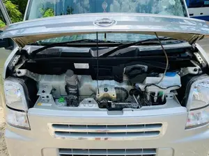 Nissan Clipper 2015