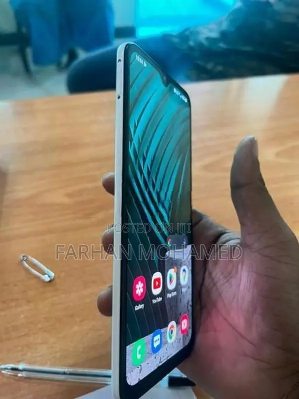 Samsung Galaxy A30 S (Used)