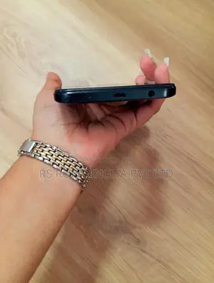 Xiaomi Redmi A2 plus 2GB/32GB (Used)