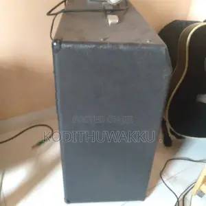 Bass Guitar Back Amp