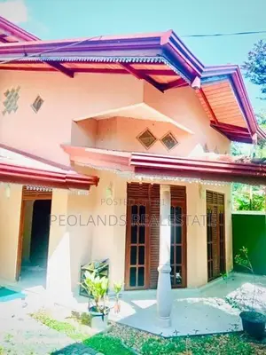 (RH249) Two Storey House for Sale in Bandaragama