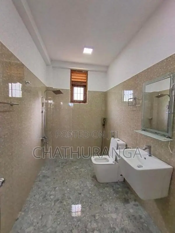 2 Story House for Sale Kadawatha කඩවත