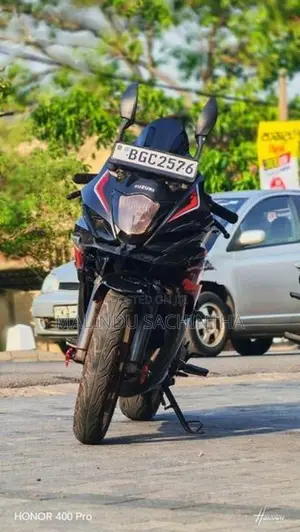 Suzuki Burgman 2017
