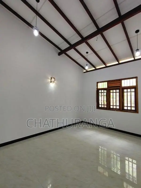 2 Story House for Sale Kadawatha කඩවත