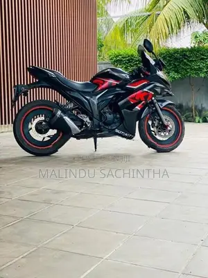 Suzuki Burgman 2017