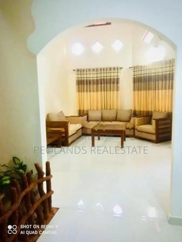 (RH249) Two Storey House for Sale in Bandaragama