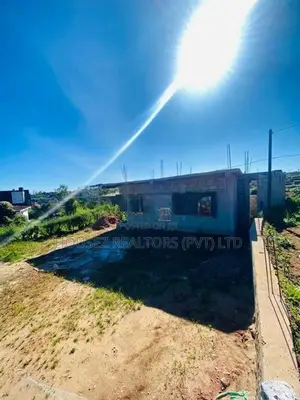 Commercial Property for Sale in Mipilimana, Nuwara Eliya