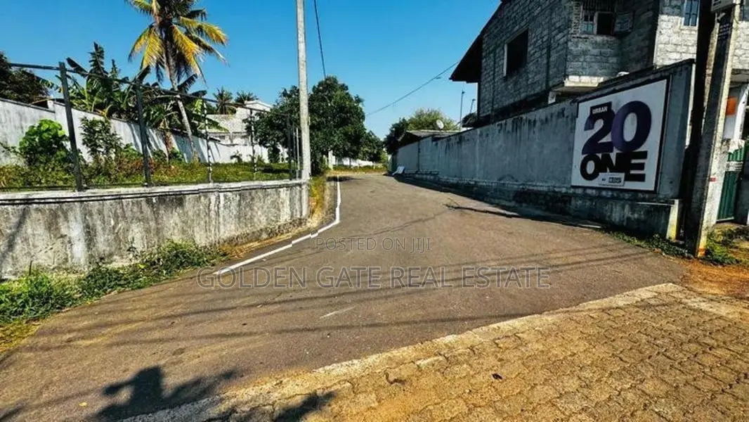Kadawatha Ideal Residential Land for Sale