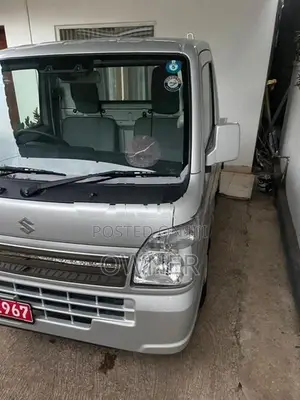 Suzuki Carry 2023