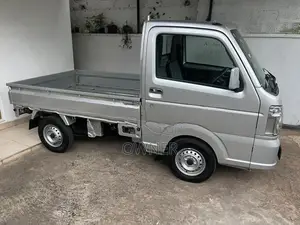 Suzuki Carry 2023