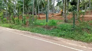 Land for Sale in Kandana Dolahena Road Luxury