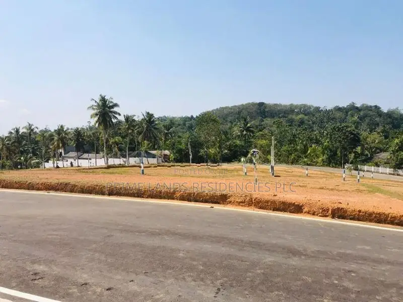 Land for sale in Homagama kiriwaththuduwa