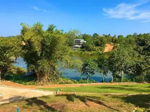 Land for Sale in Maakawita