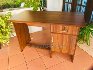 New Melamine Office Table