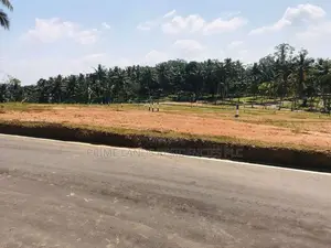 Land for sale in Homagama kiriwaththuduwa