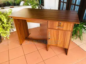 New Melamine Office Table
