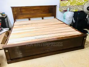 New 6*6 72*72 Teak King Box Bed