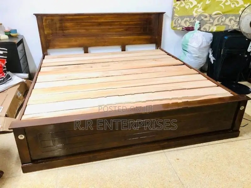 New 6*6 72*72 Teak King Box Bed