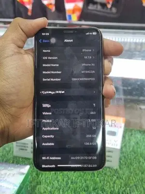 Apple iPhone XS (Used)
