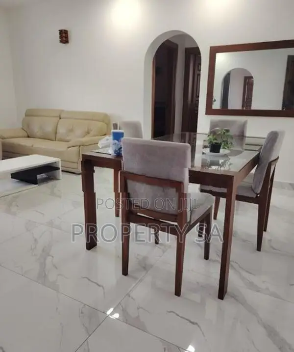 4 Bedroom Apartment for Rent in Mount lavania