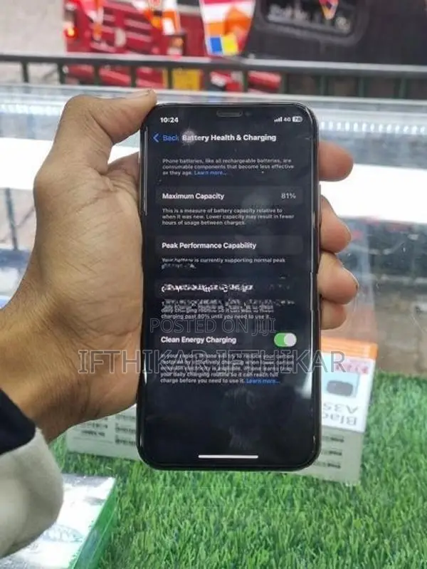 Apple iPhone XS (Used)