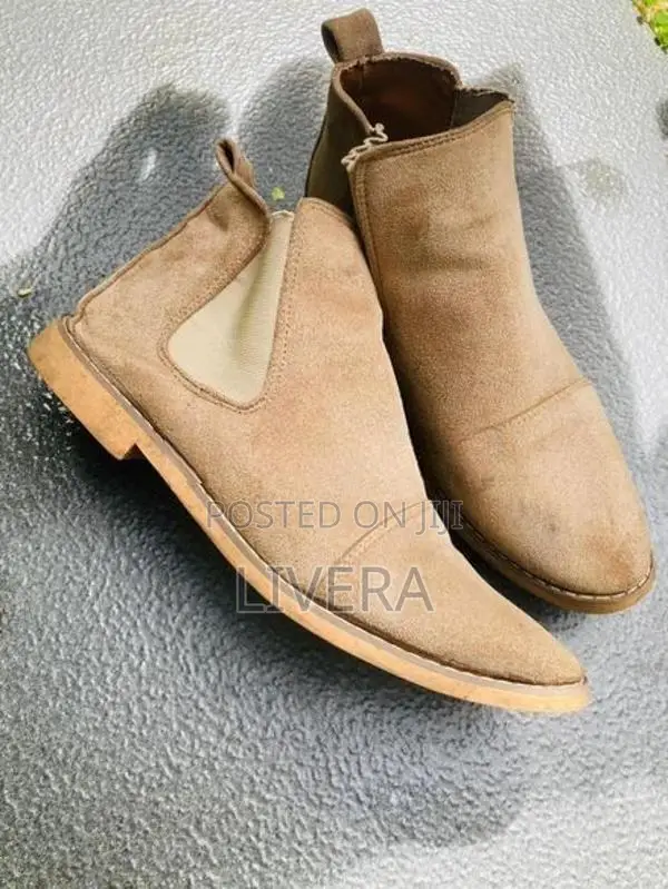 Chelsea Boots